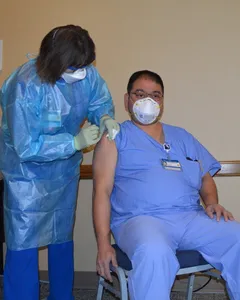 Arli Bumatayo MD